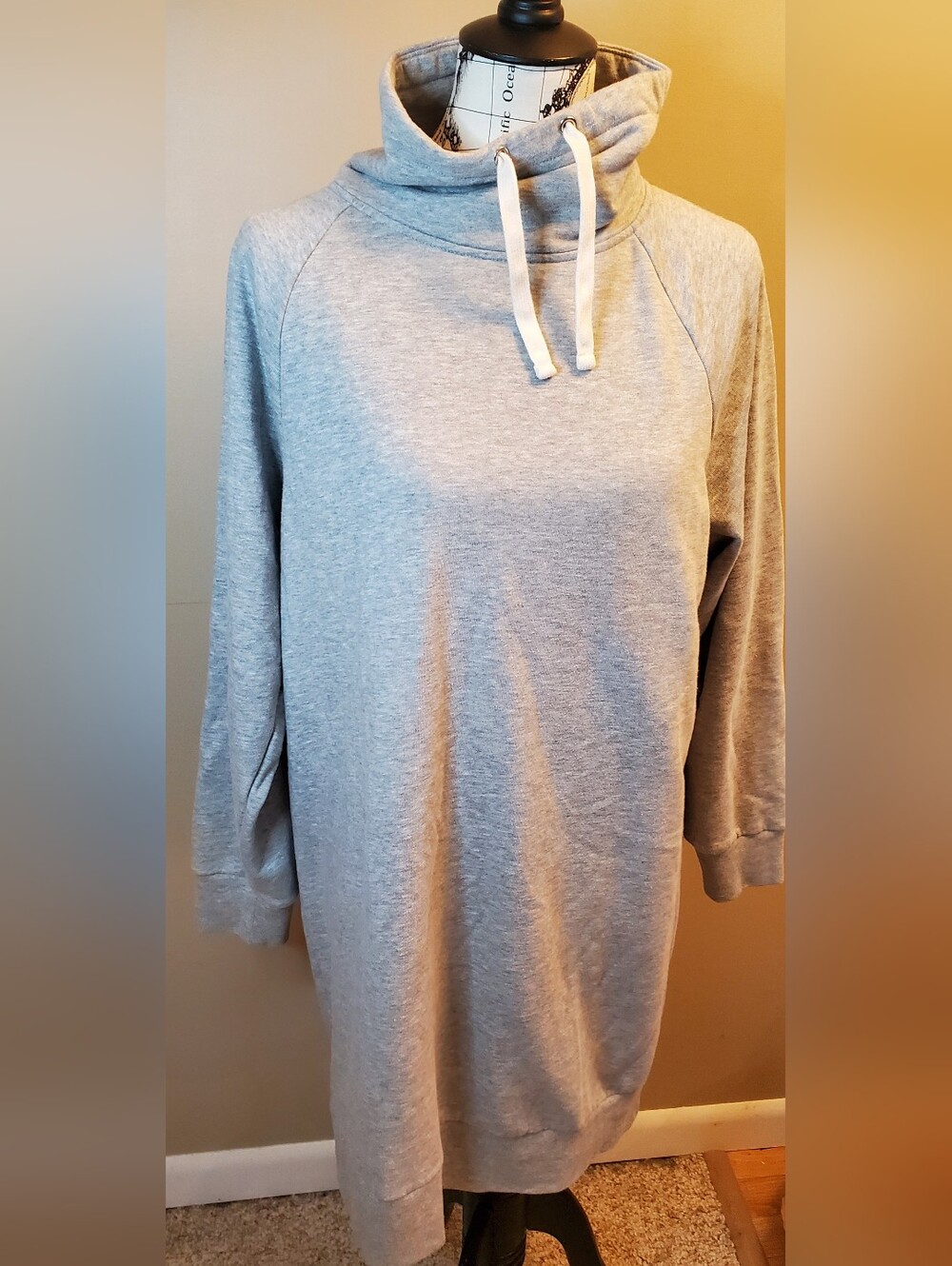 GAP Gray Cowl Neck Tunic Sweatshirt Women's Large Longline Pullover Cozy Casual
